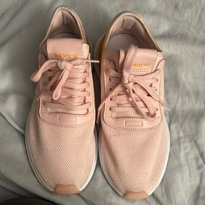 Women’s Pink Adidas 8.5